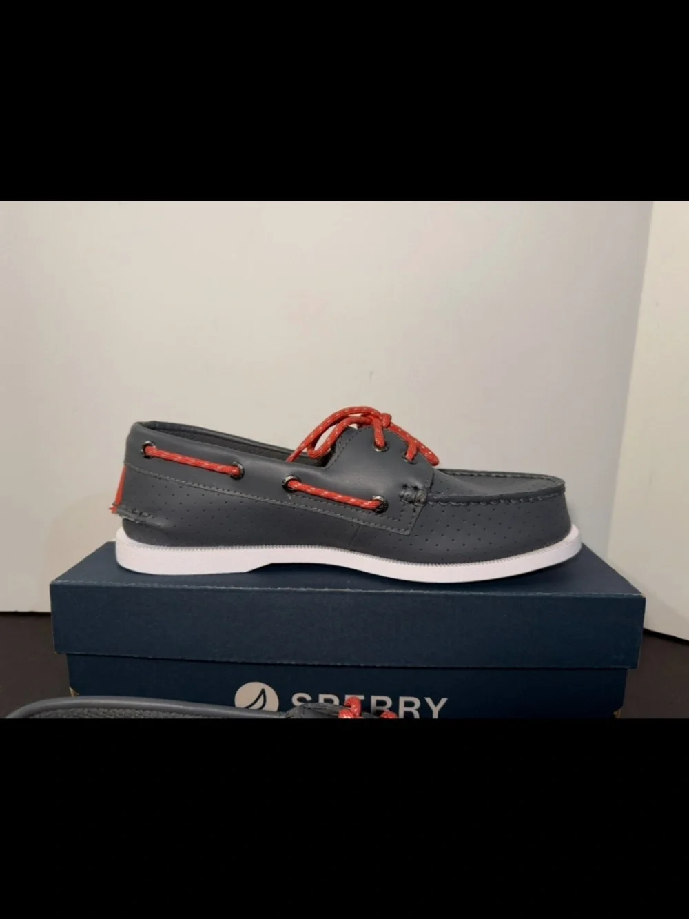 Sperry Resort A/O 2-Eye Perforated Top Sider Boat Shoes Grey Mens 7.5M